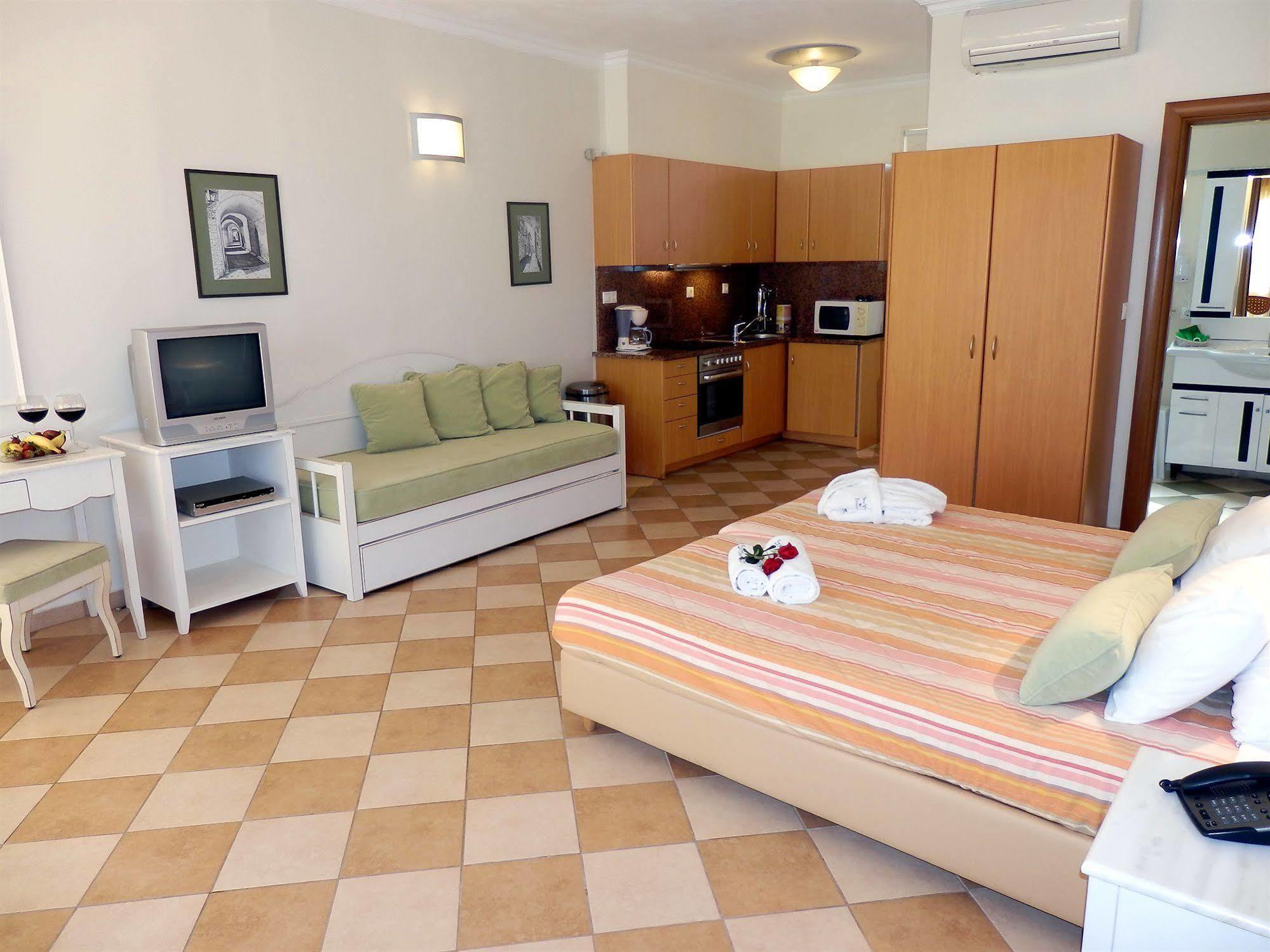 Sea View Resorts & Spa Karfas Ngoại thất bức ảnh